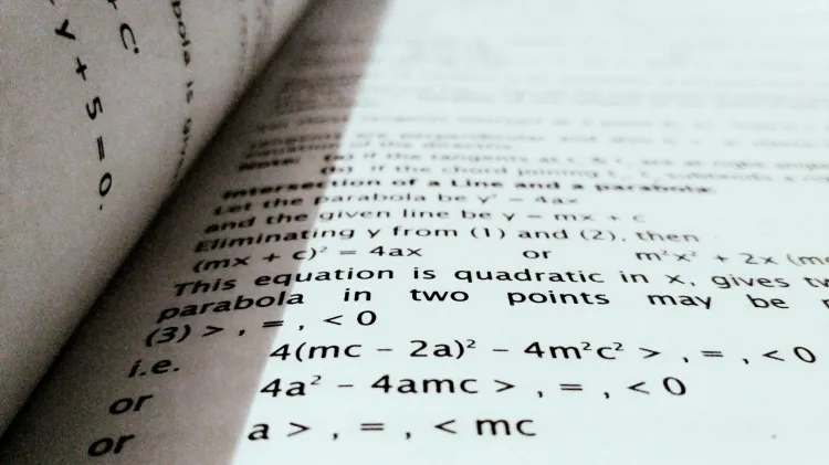 Lygčių 𝑎 ∙ sin 𝑥 + 𝑏 = 0, 𝑎 ∙ cos 𝑥 + 𝑏 = 0, 𝑎 ∙ tg 𝑥 + 𝑏 = 0, (𝑎, 𝑏 ∈ 𝑅, 𝑎, 𝑏 ≠ 0) sprendimas. Trigonometrinės lygties sprendiniai.